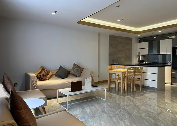 One Euphoria Luxe Hotel